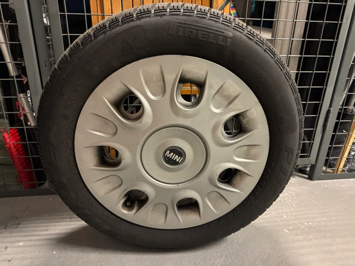 Pirelli Winter Tires + MINI Cooper Rims – 175/65R15 – 4 Tires - photo 2