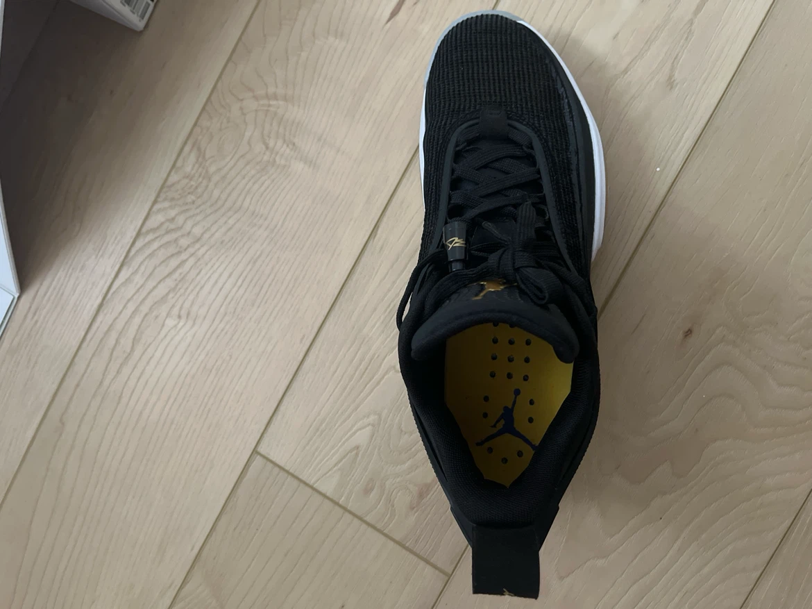 Air Jordan 36 Low Black and Gold Size 8.5 - photo 3
