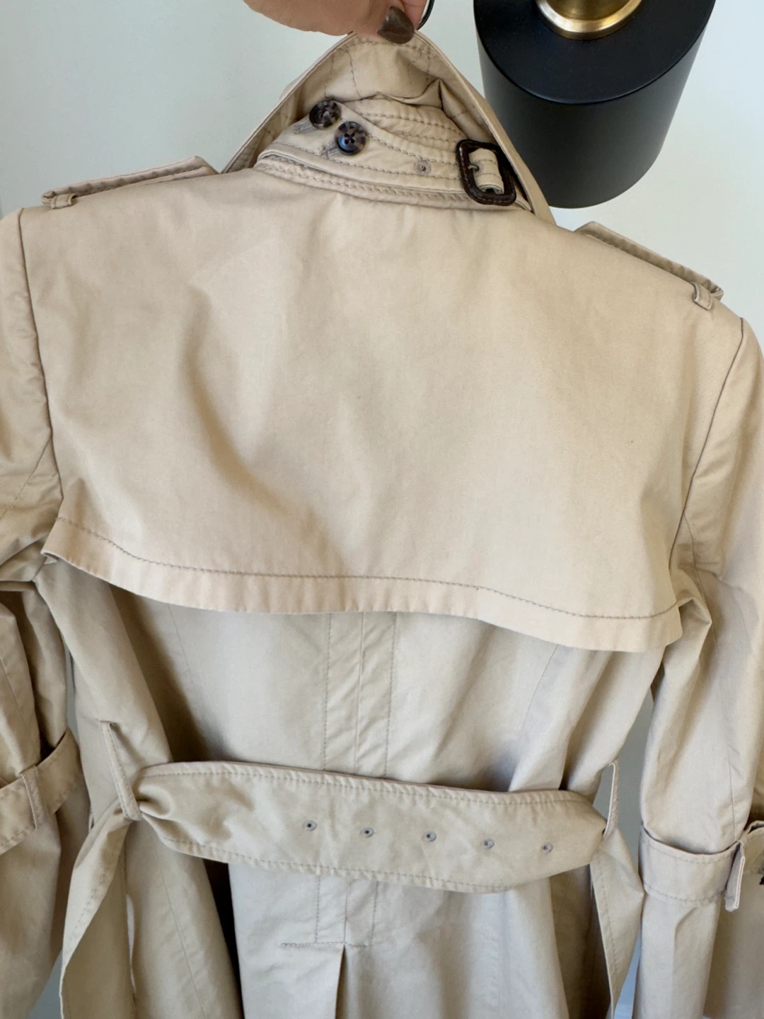 Banana Republic x Olivia Palermo Trench Coat – Elegant Details - photo 5