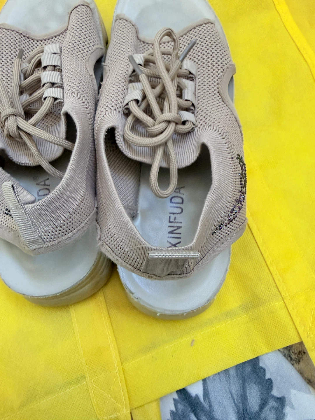 Xinfuda beige knit sandals - photo 3