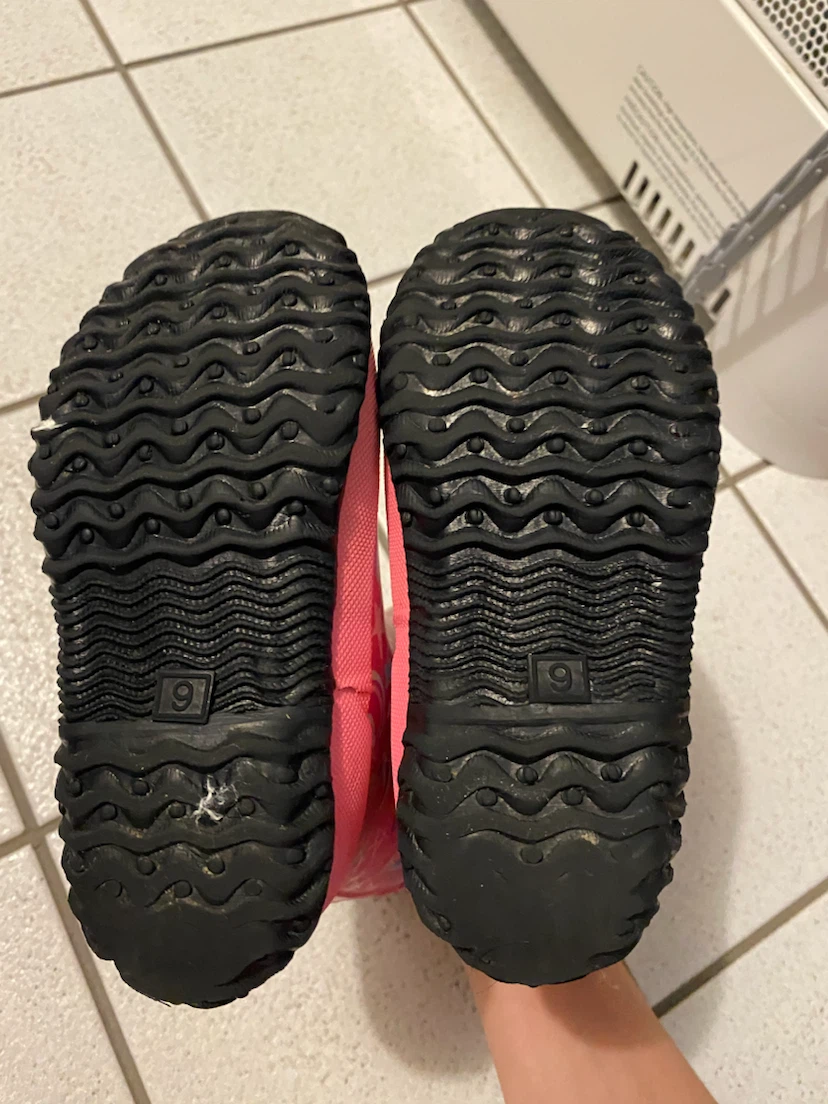 Elements Rain Boots Size 9 - photo 3
