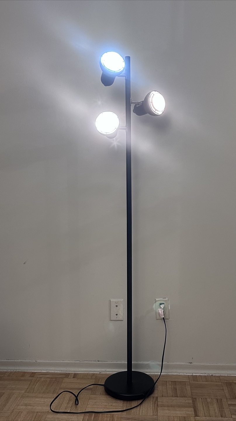 Modern 3-Head Adjustable Floor Lamp – Bulbs Included - photo 4