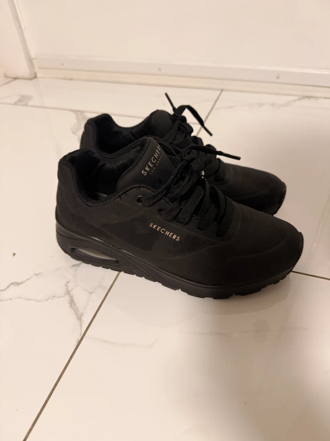 Skechers Women's Black Sneakers US 7.5
