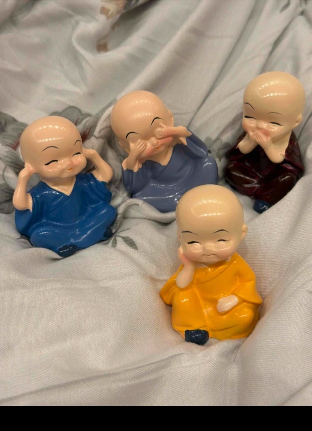 Set of 4 Small Monk Figurines - photo 2