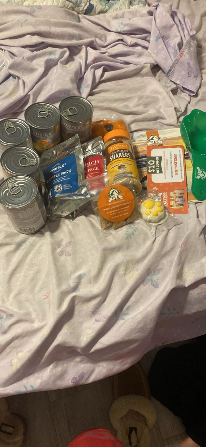 Assorted Pet Food and Treat Sample Bundle