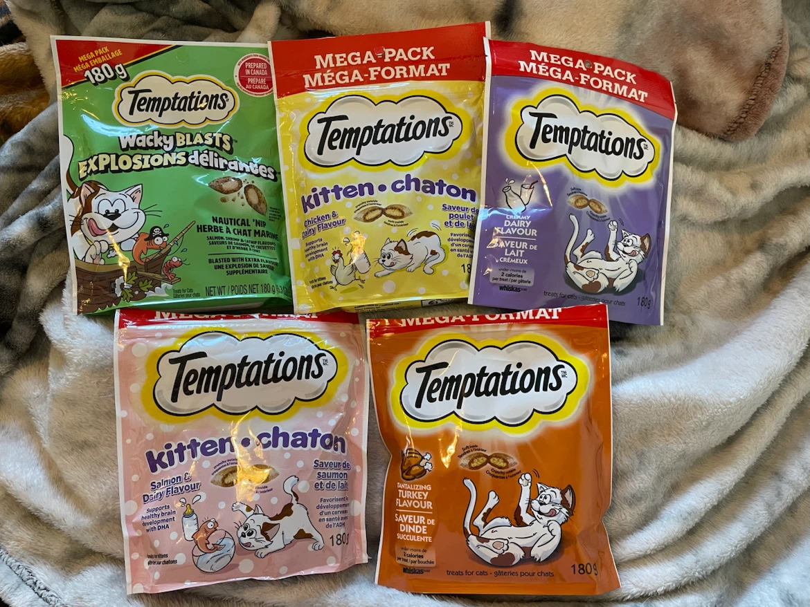 Cat Treats Lot