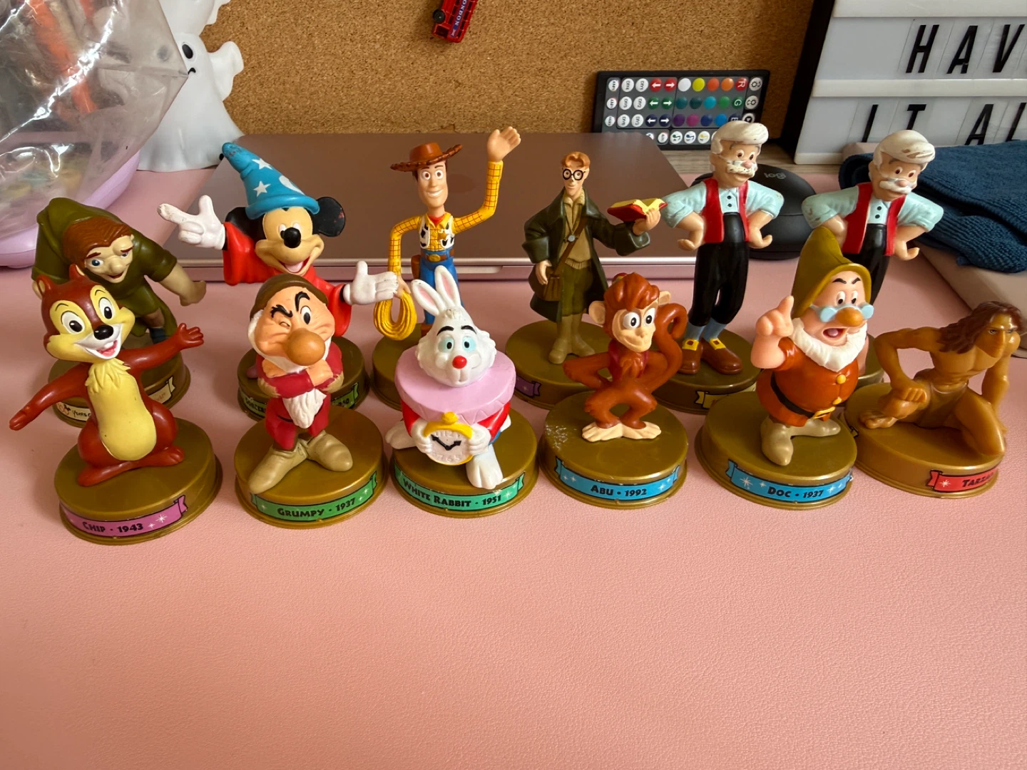 Disney Character Figure Collection