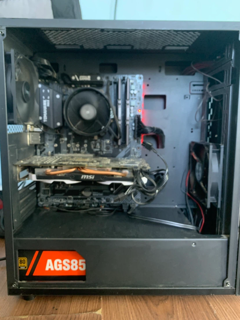Selling pc for parts / or as is give offers - photo 3