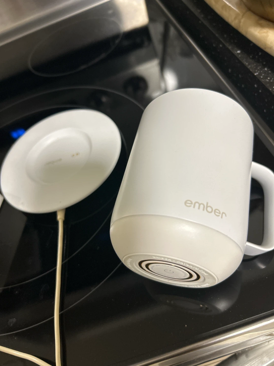 Ember Temperature Control Mug includes charger - photo 2