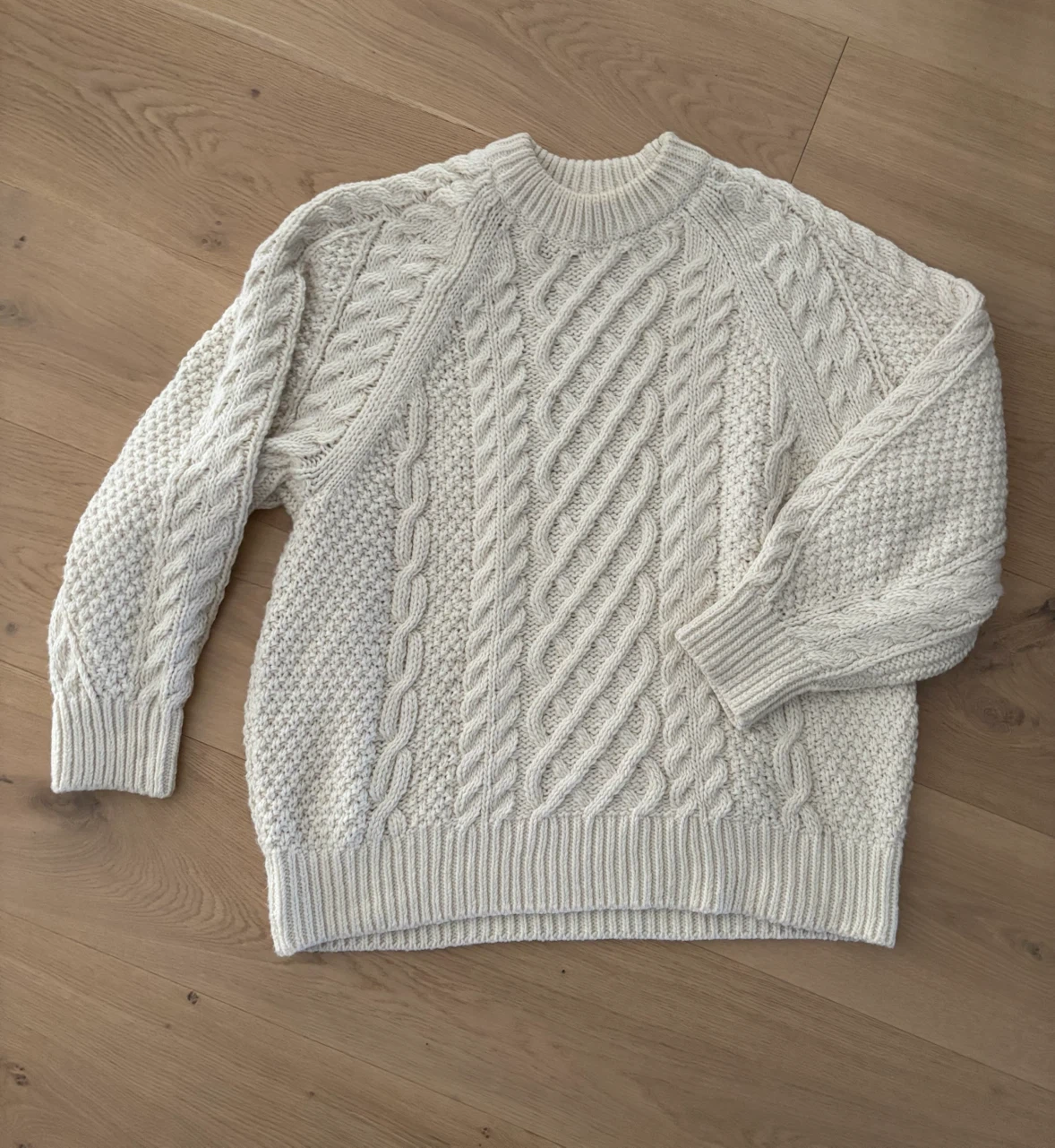 H&M Soft Chunky Cable-Knit Sweater, Cream, Oversized Fit, Size L - photo 4