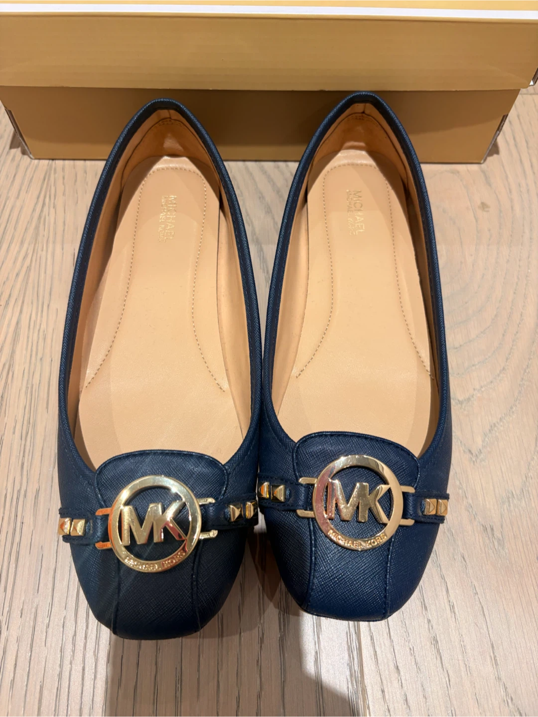 Michael Kors Navy Flats - photo 2