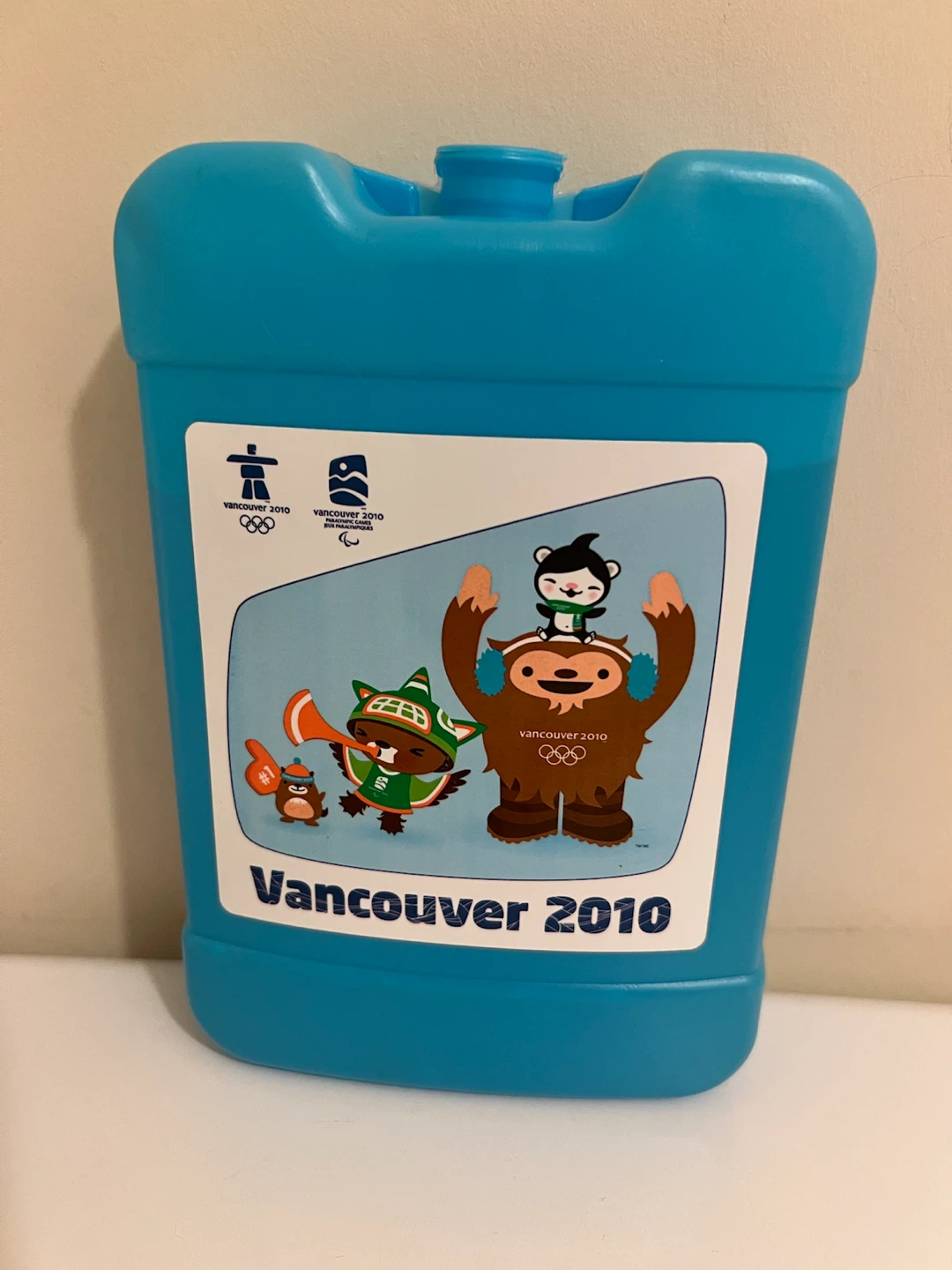 2 Packs Vancouver 2010 Olympic Reusable Ice Pack
