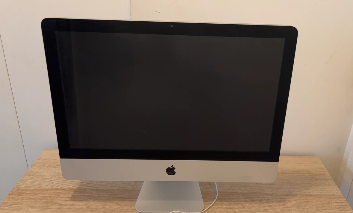 iMac 21.5" (2010) - FOR PARTS/ REPAIR - Display Works Great