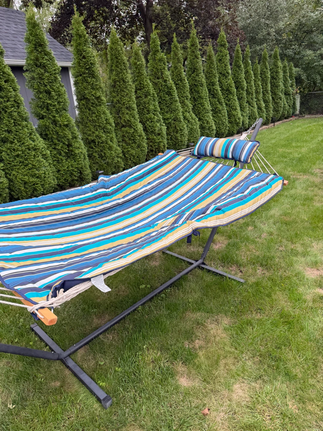 Double Hammock w/ Stand, Quilted Pad & Pillow – Complete Set
