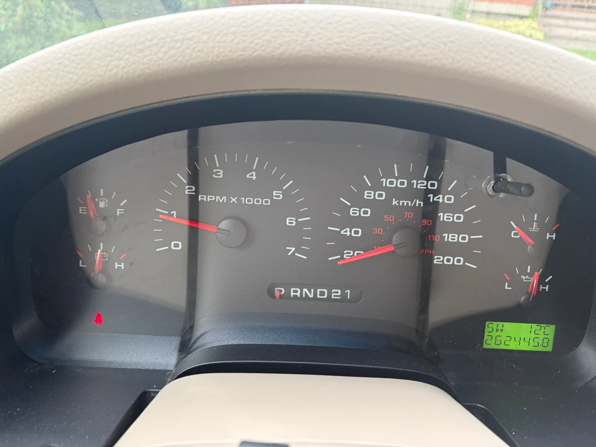 Ford F-150 Truck - photo 3