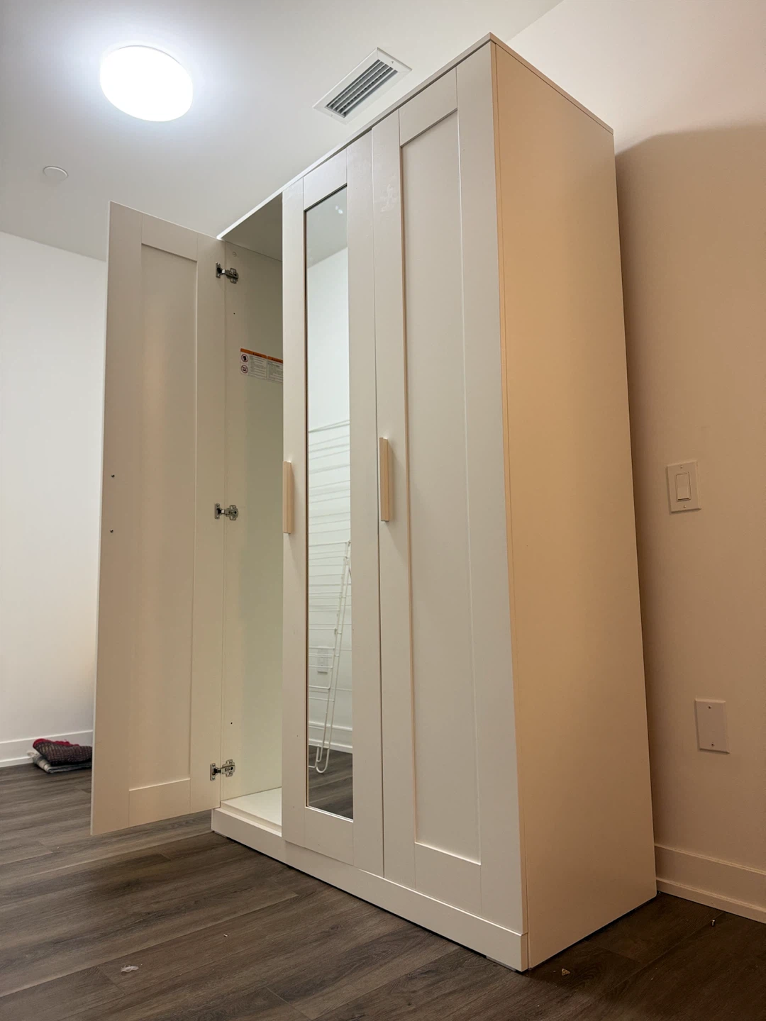 White Big Wardrobe with Mirror