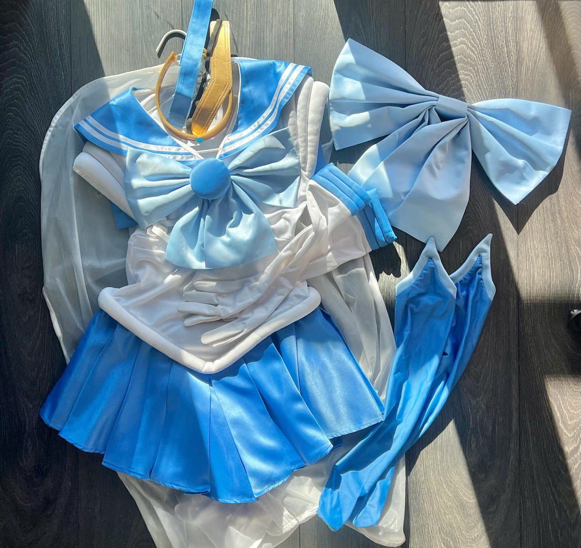 Sailor Mercury Cosplay Costume Set - Size Small