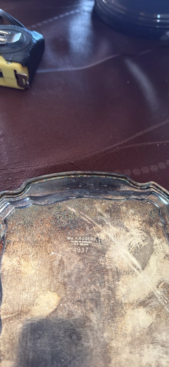 Wm. A. Rogers ornate silver-plated tray - photo 2