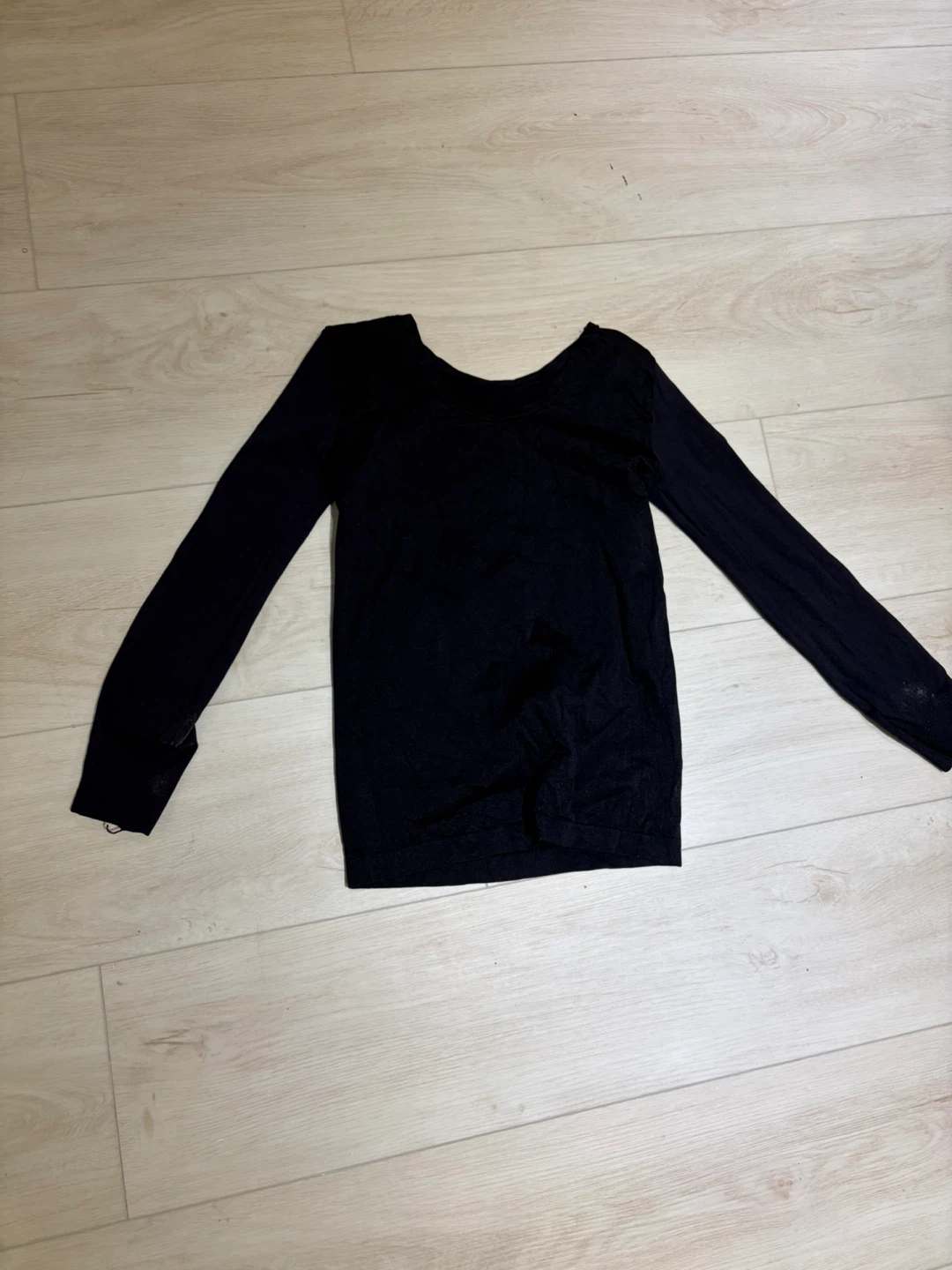 Black long sleeve shirt