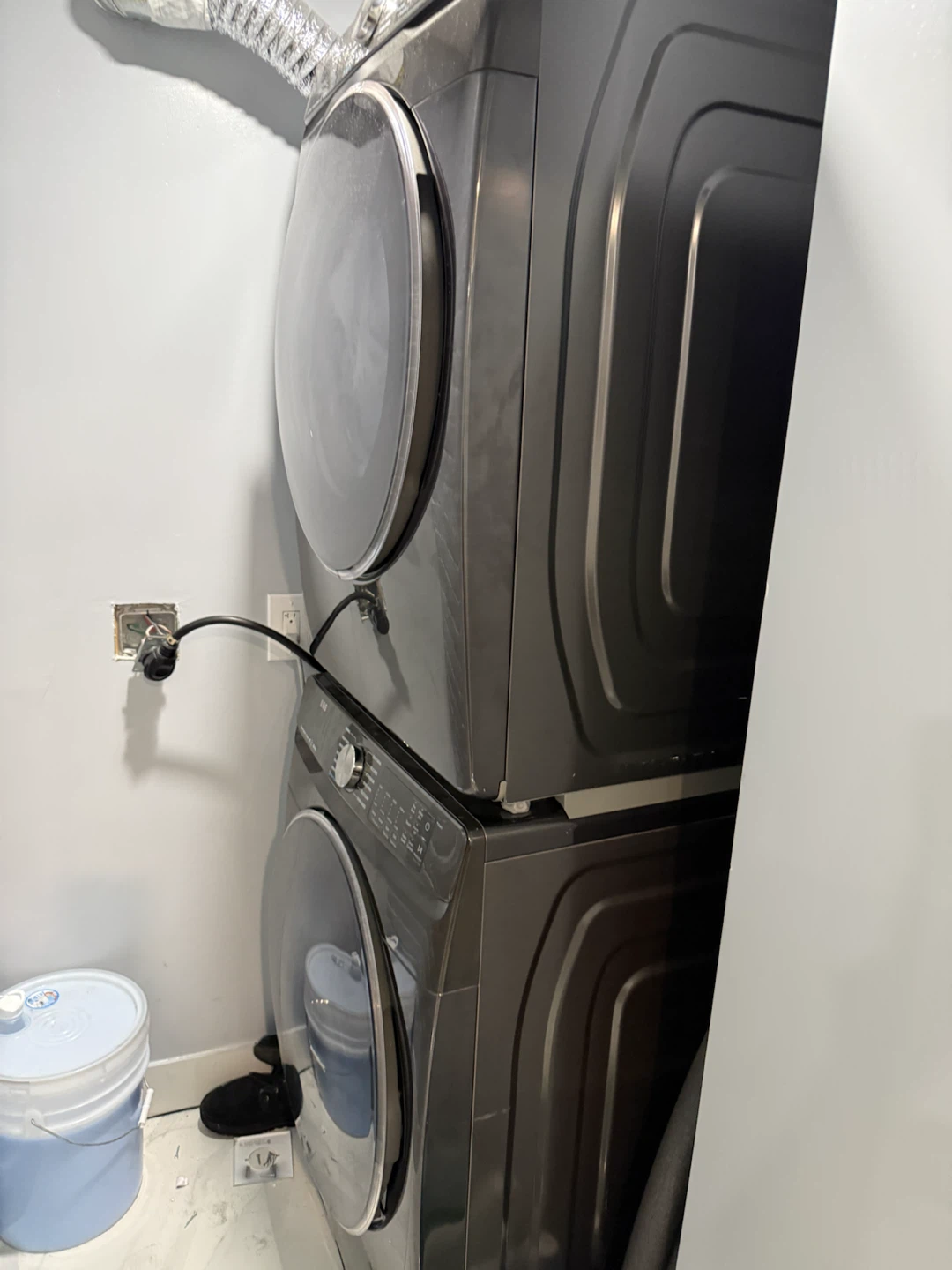 Samsung Stacked Washer and Dryer Set