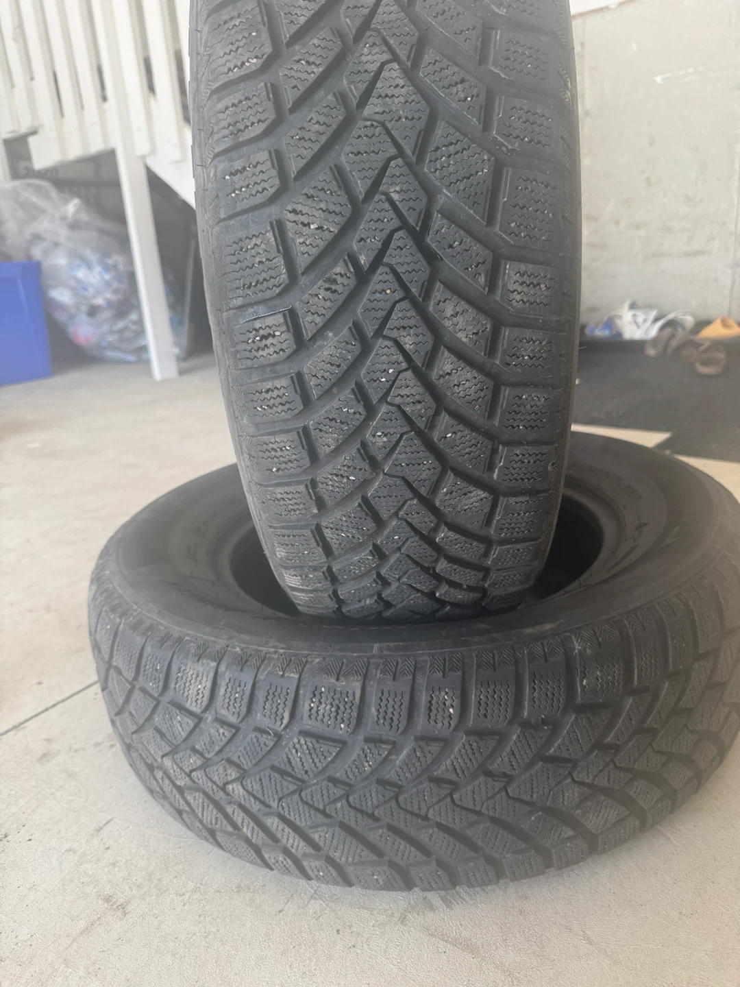 2 Winter Tires 225/65R16 - photo 3