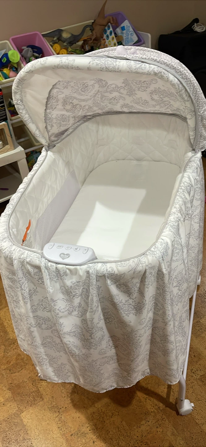 Delta Children Baby Bassinet