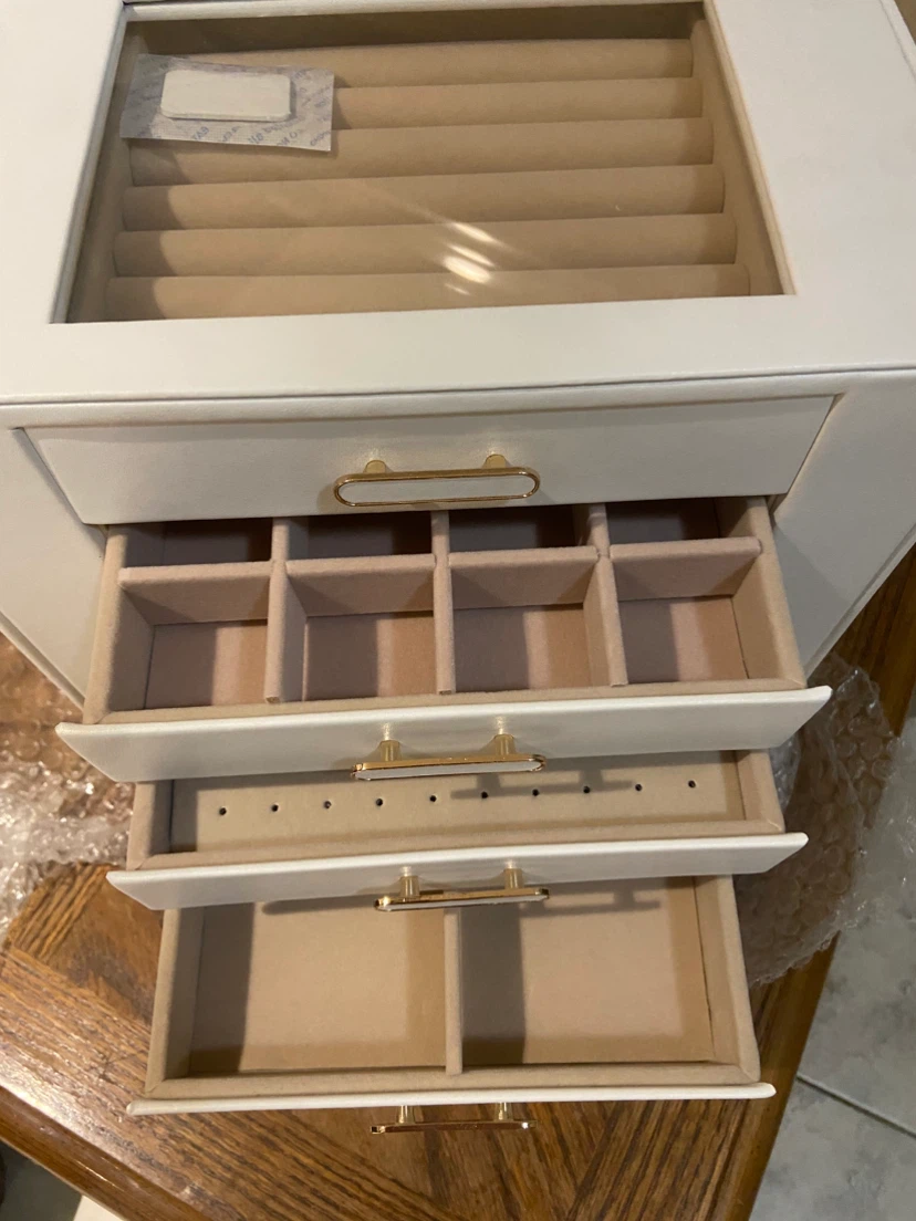 White jewelry box with drawers - photo 3