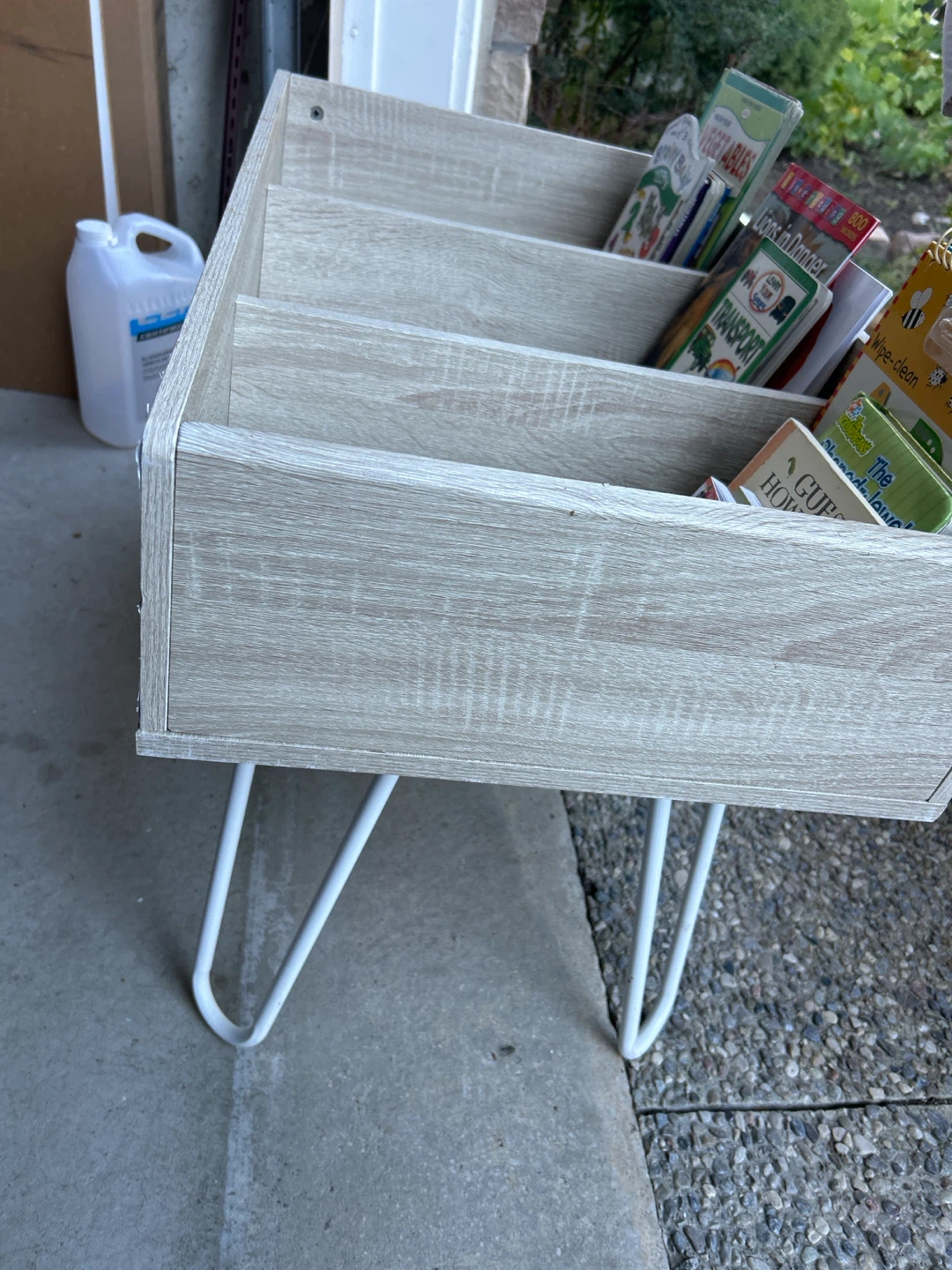 Kids Wooden Book Display Shelf - photo 5