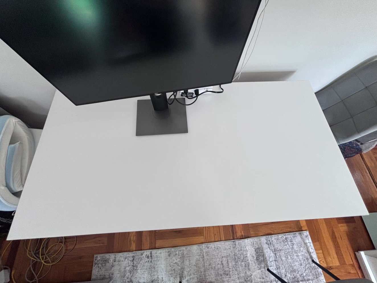 AMQ Electric Standing Desk – Height Adjustable - photo 4