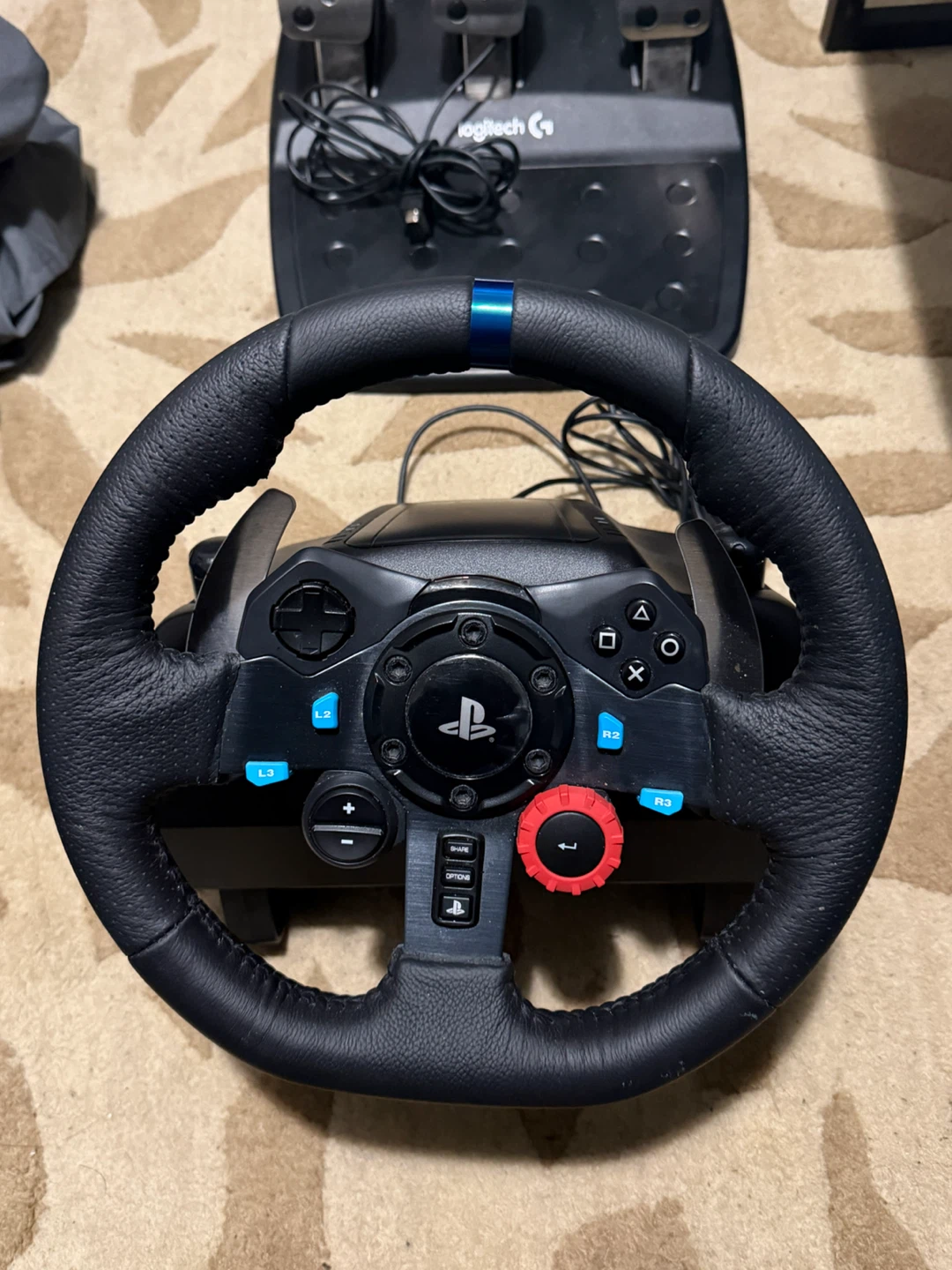 Logitech G29 Racing Wheel + Pedals