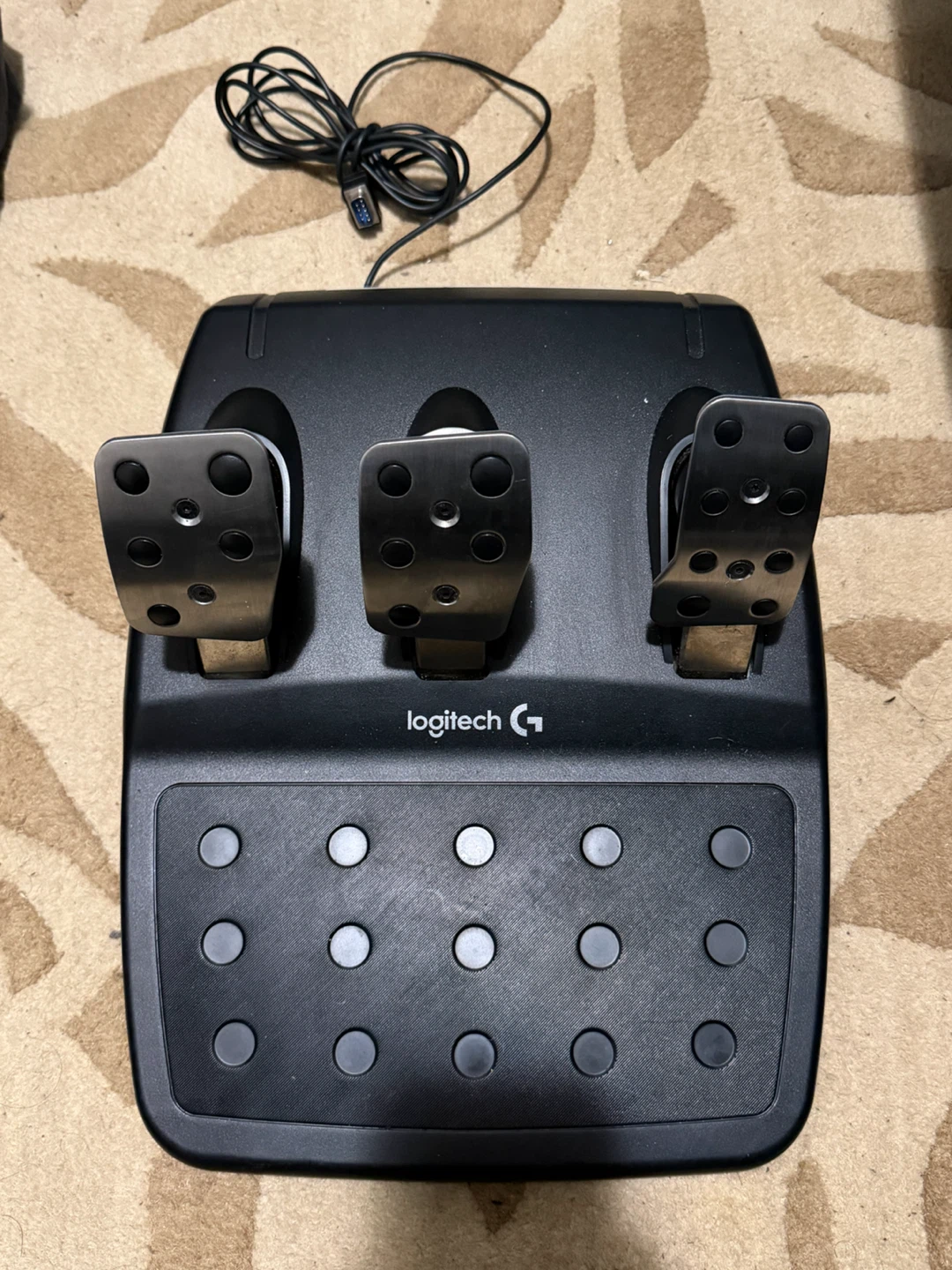 Logitech G29 Racing Wheel + Pedals - photo 4