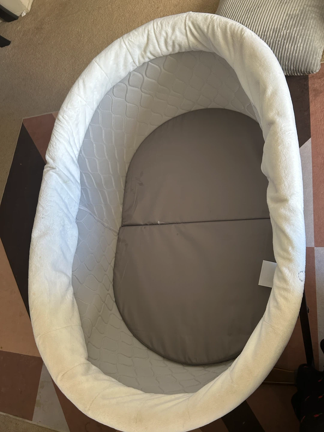 Baby Bassinet with Wooden Frame - photo 2