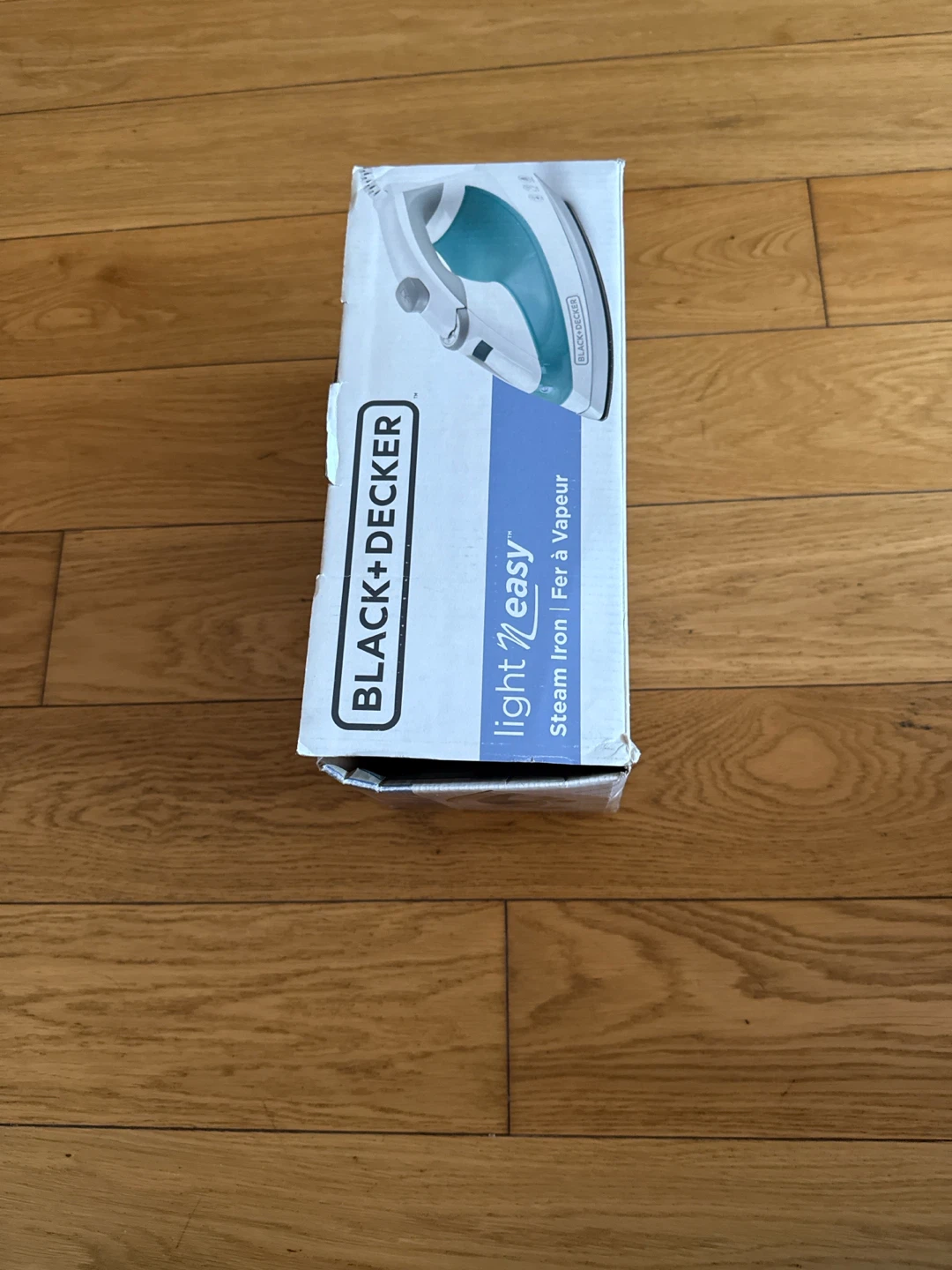 Black + Decker Light N Easy Steam Iron