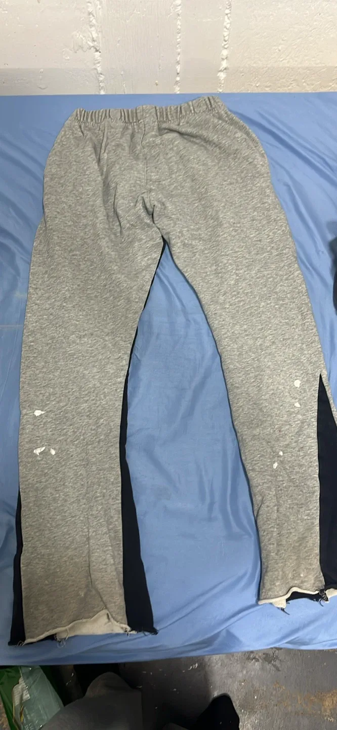 Gallery Dept. Grey Sweatpants - photo 3
