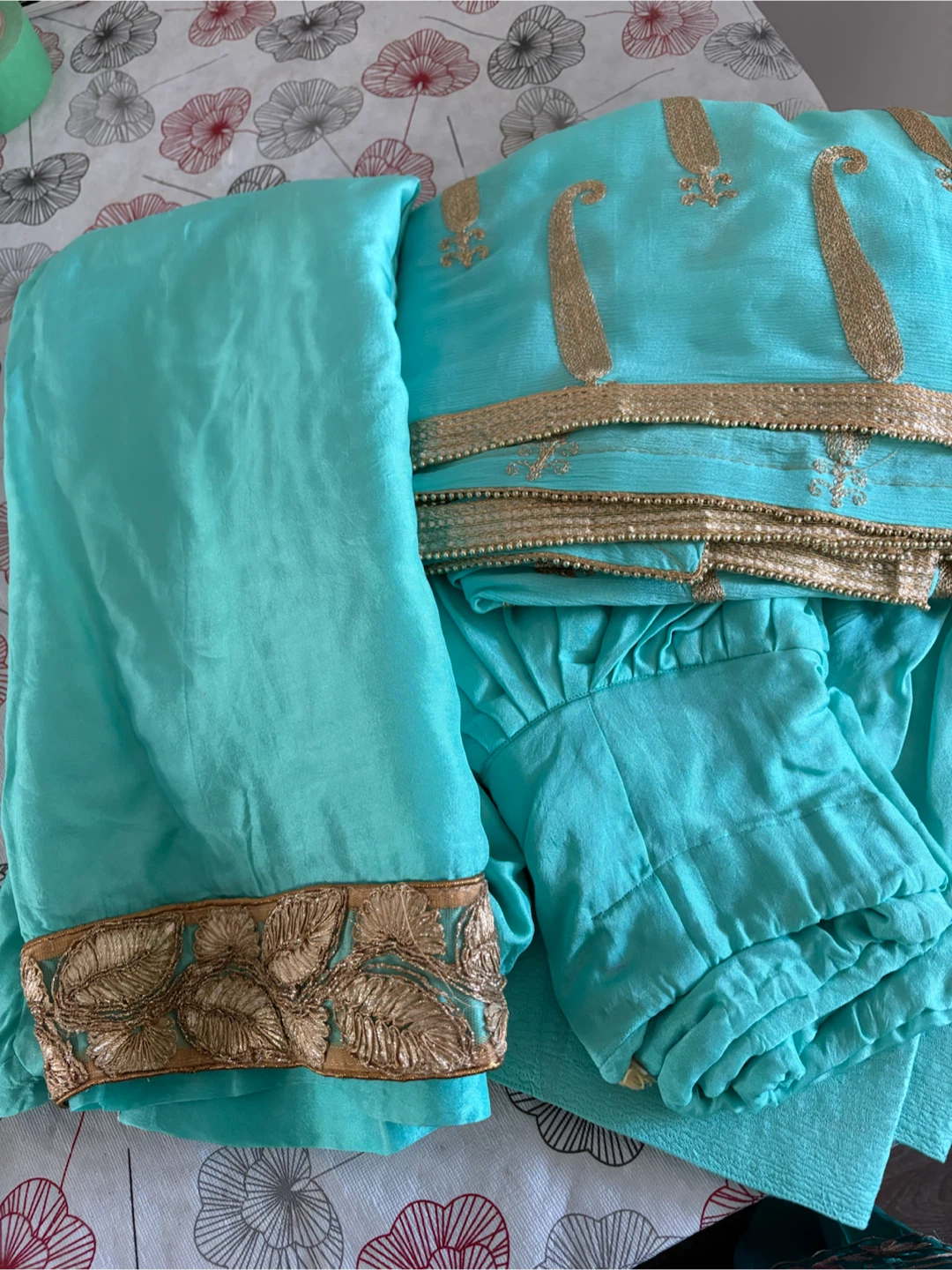 Punjabi Salwar Kameez Suit - photo 2