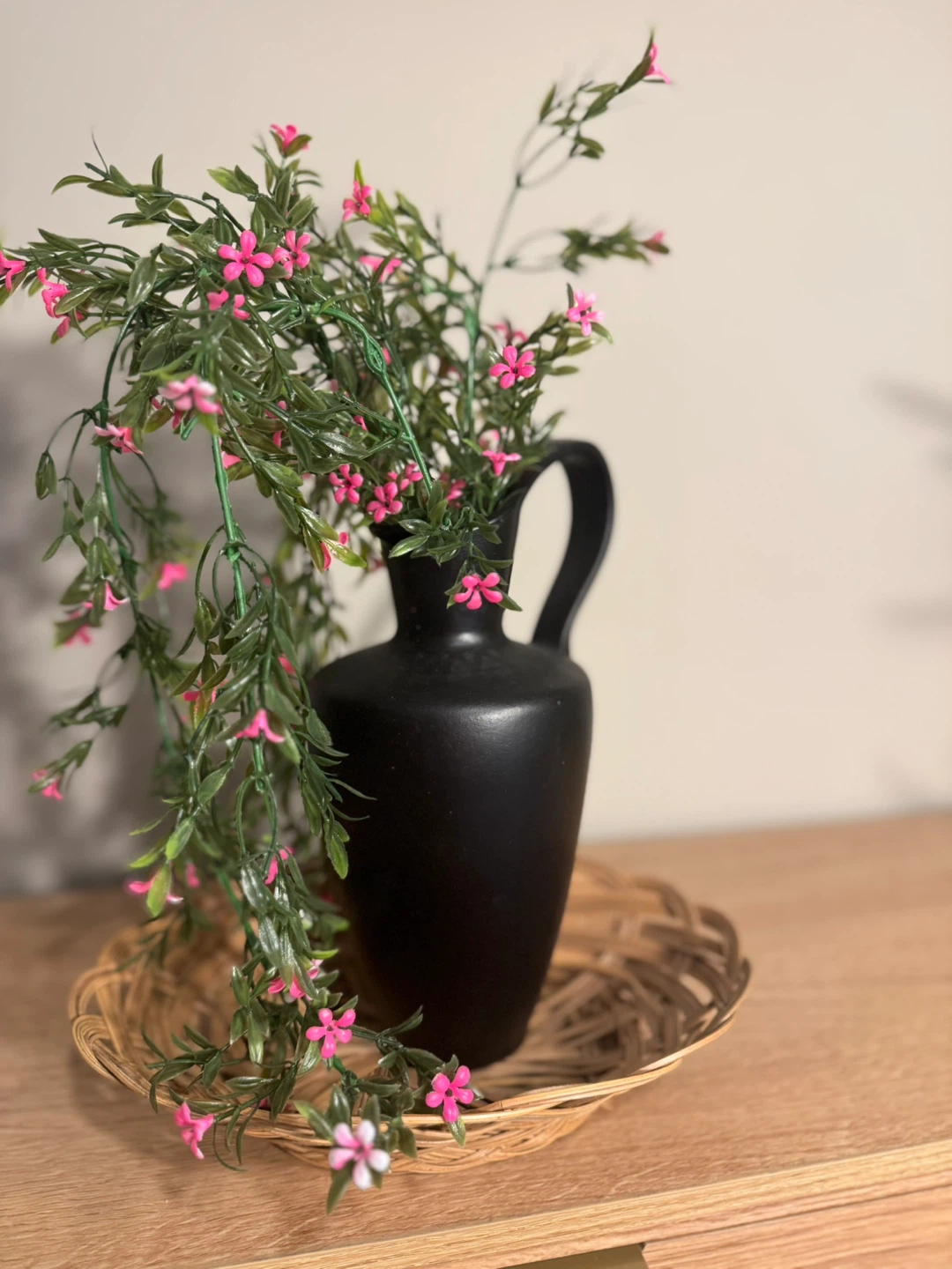 Black Pitcher Vase with Faux Pink Flowers - photo 3
