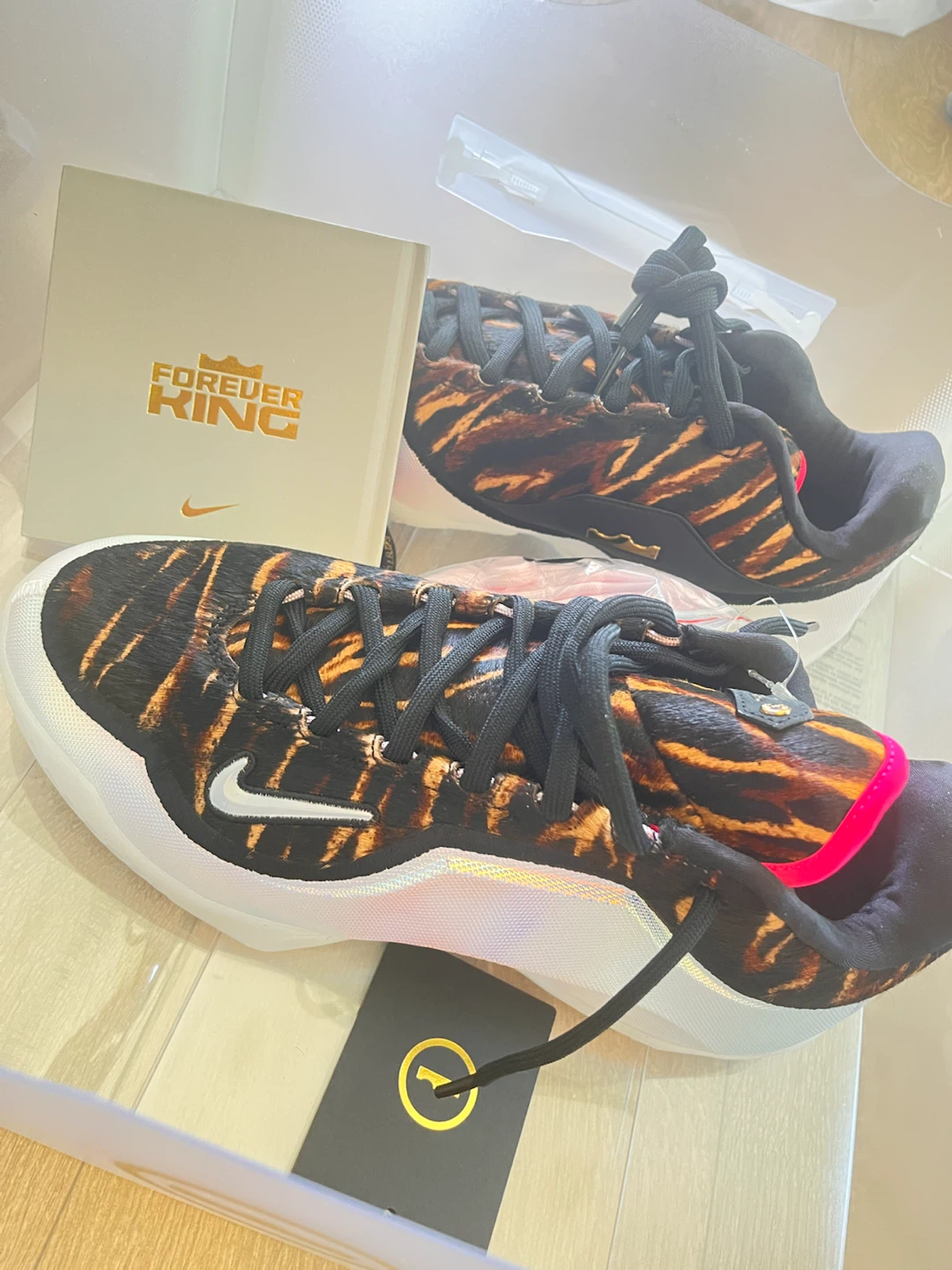 Nike LeBron XXII Heat Basketball Shoes