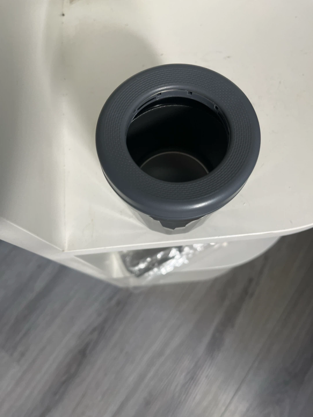 Car Mounted Ashtray GL-636 - photo 2