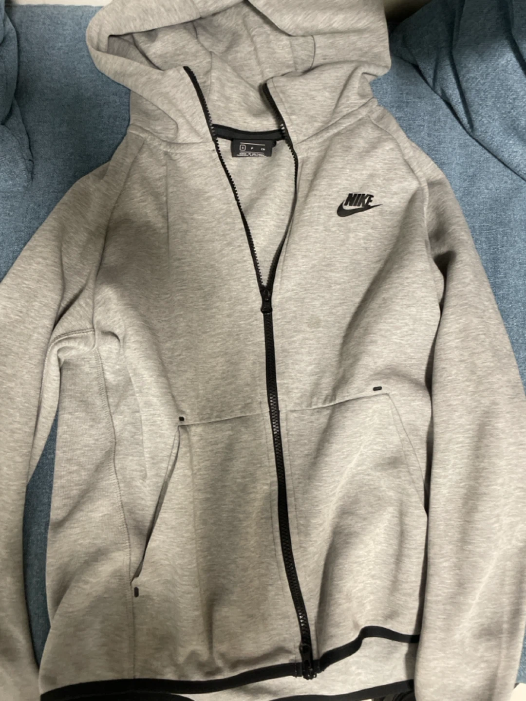 Nike Tech Fleece Full-Zip Hoodie - Grey - Size Small Old Season - photo 5
