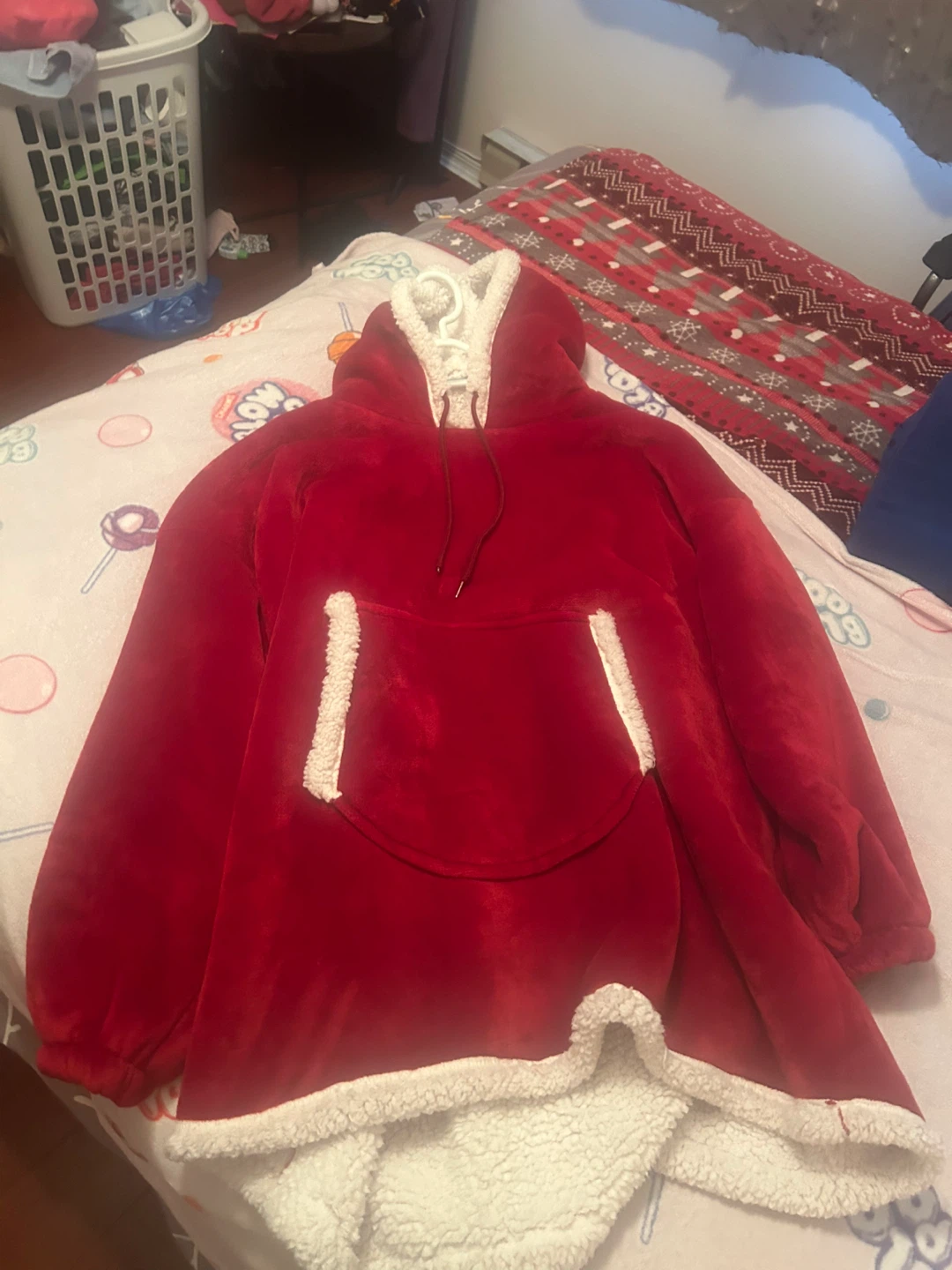 Softan Oversized Sherpa Fleece Wearable Blanket - photo 4