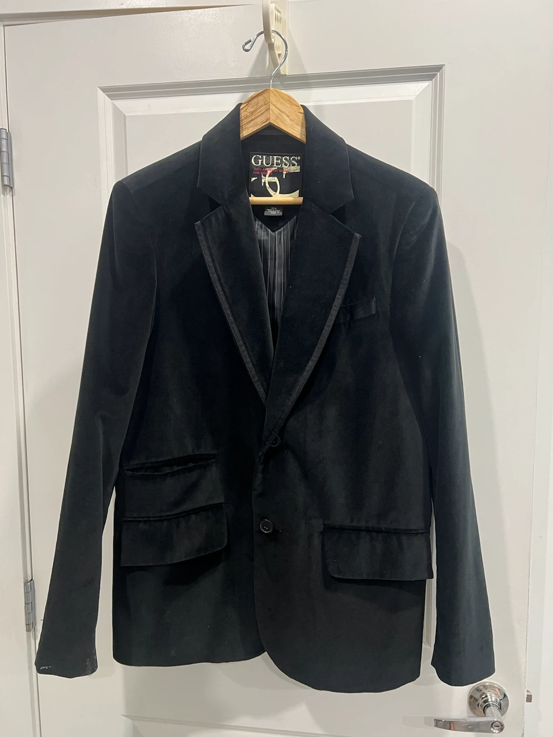 GUESS Black Velvet Blazer