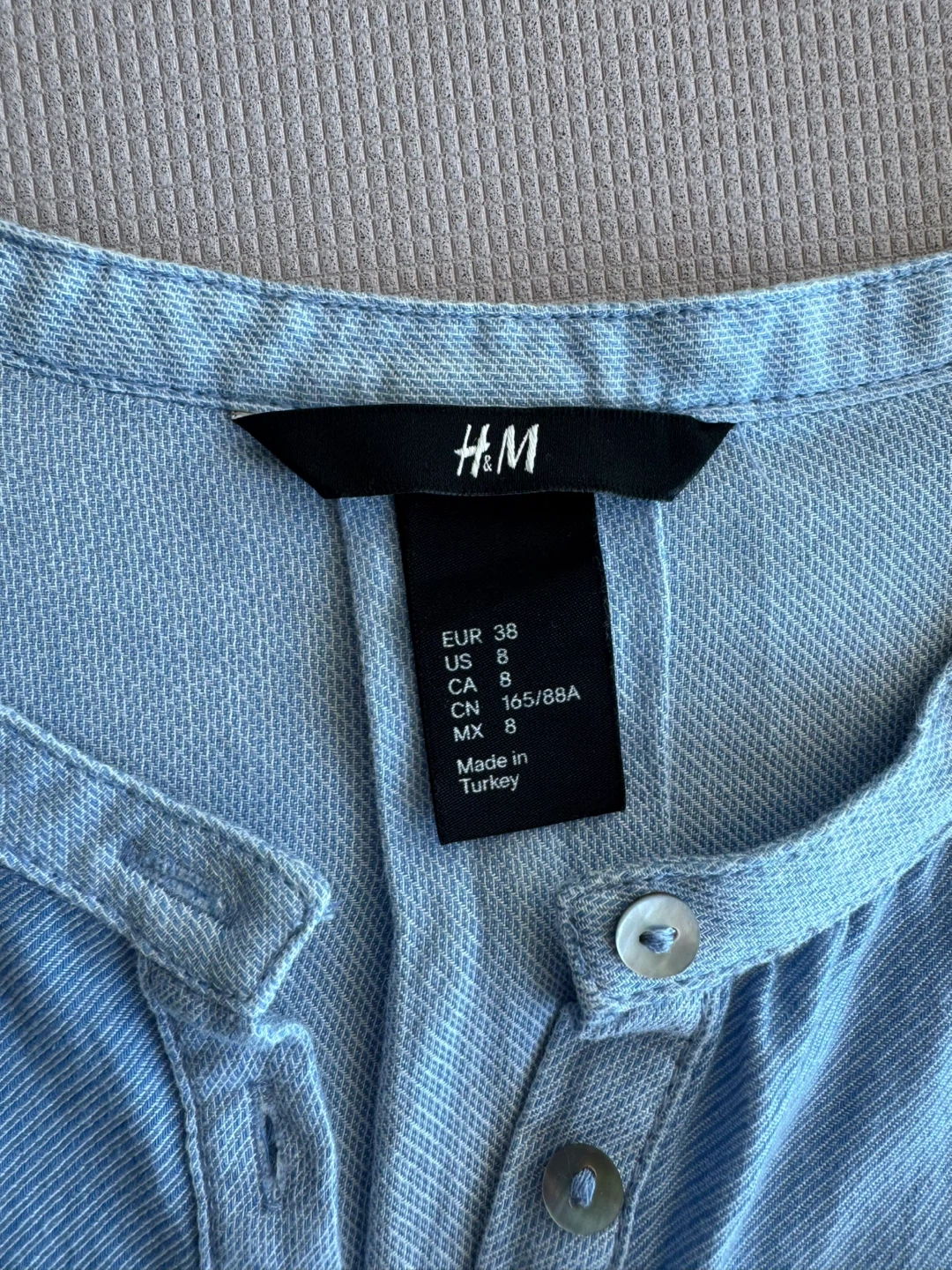 H&M Light Blue Button-Up Shirt - photo 2