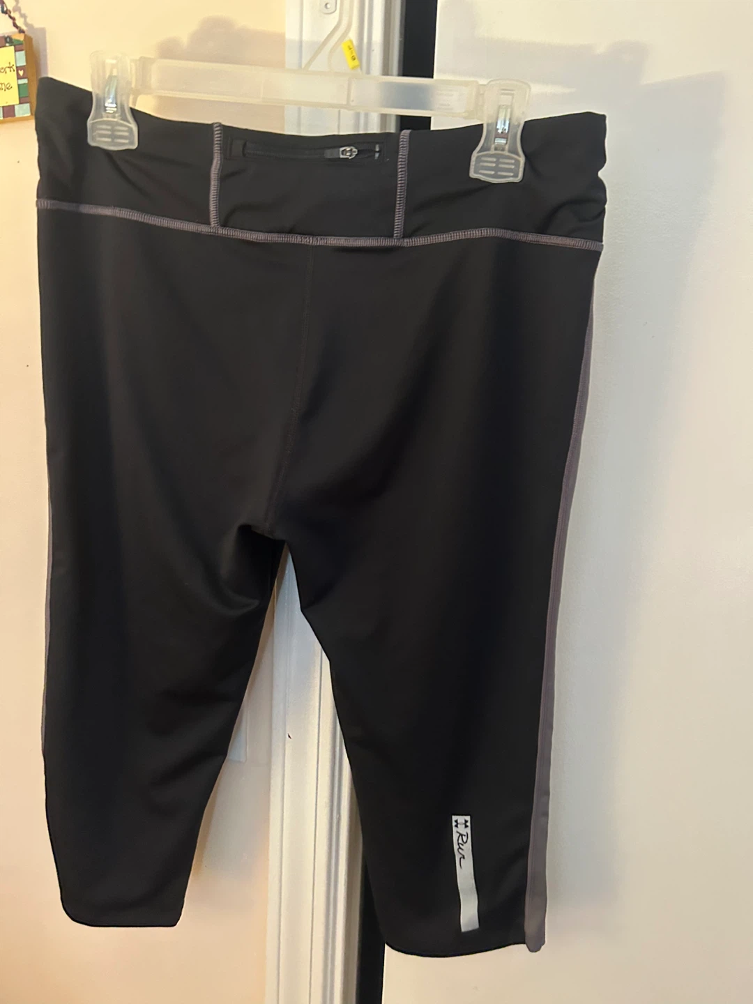Under Armour Black Running Capris - photo 5