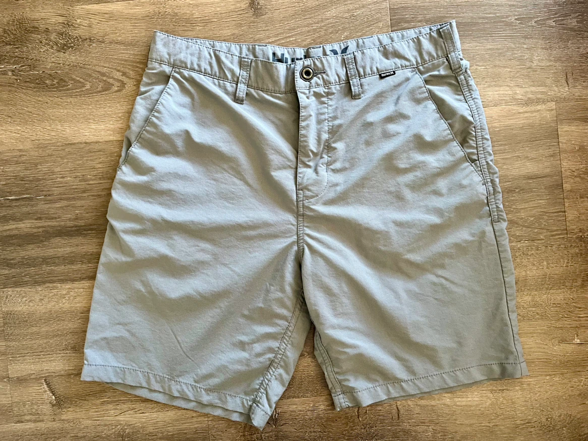 Hurley Men's Grey Shorts Size 31 - photo 3