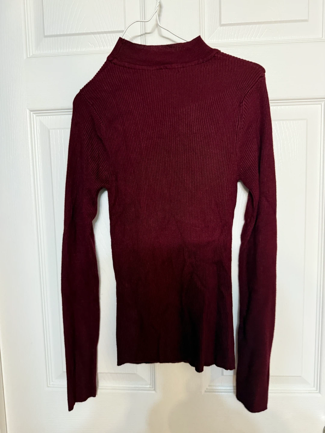 Revamped burgundy cut-out mock neck top - photo 3