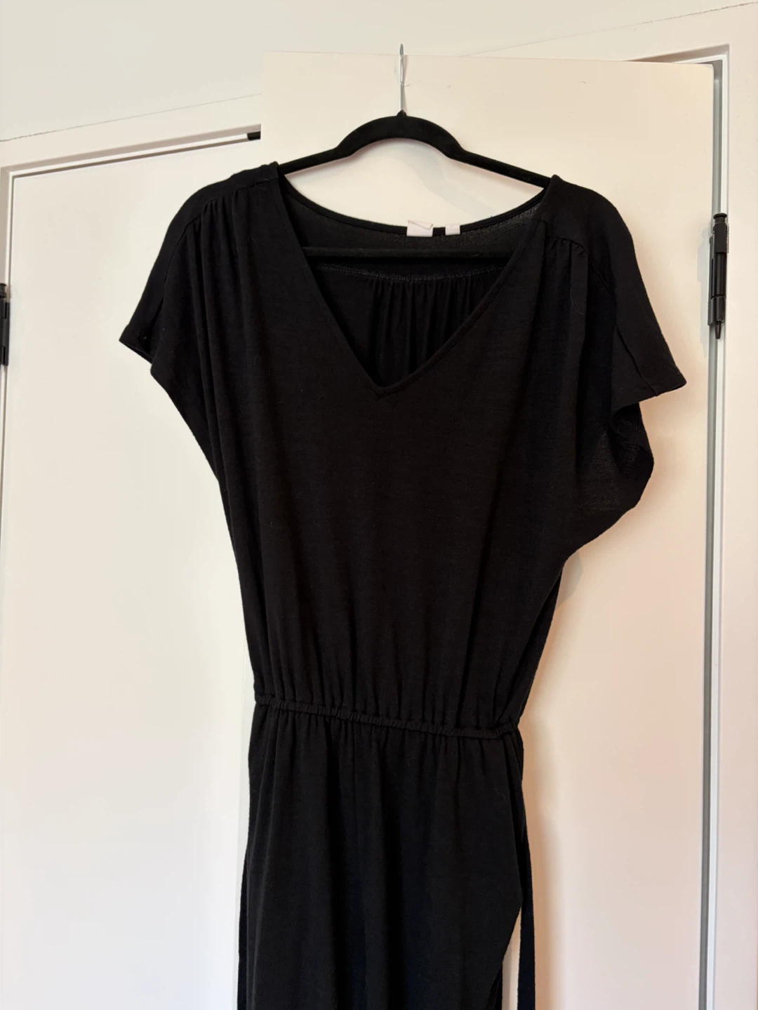Black Gap Jumpsuit - photo 2