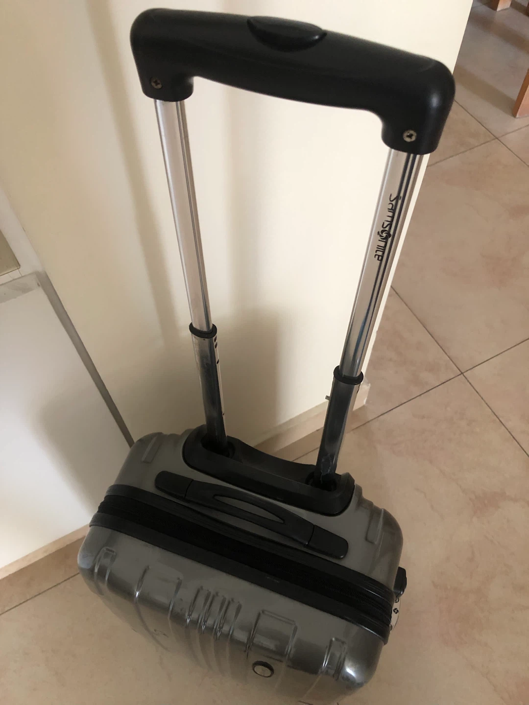 Samsonite Carry-On Luggage - photo 4