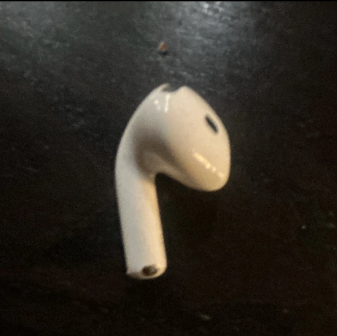 Apple AirPods 4rd Generation With Active Noise Cancellation - photo 4