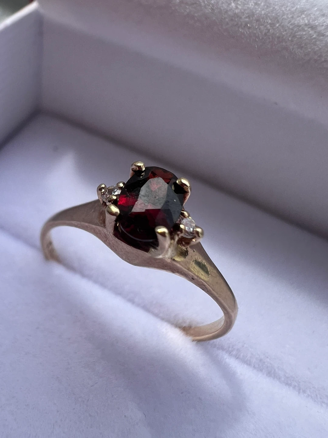 10k Gold Garnet Ring - photo 3