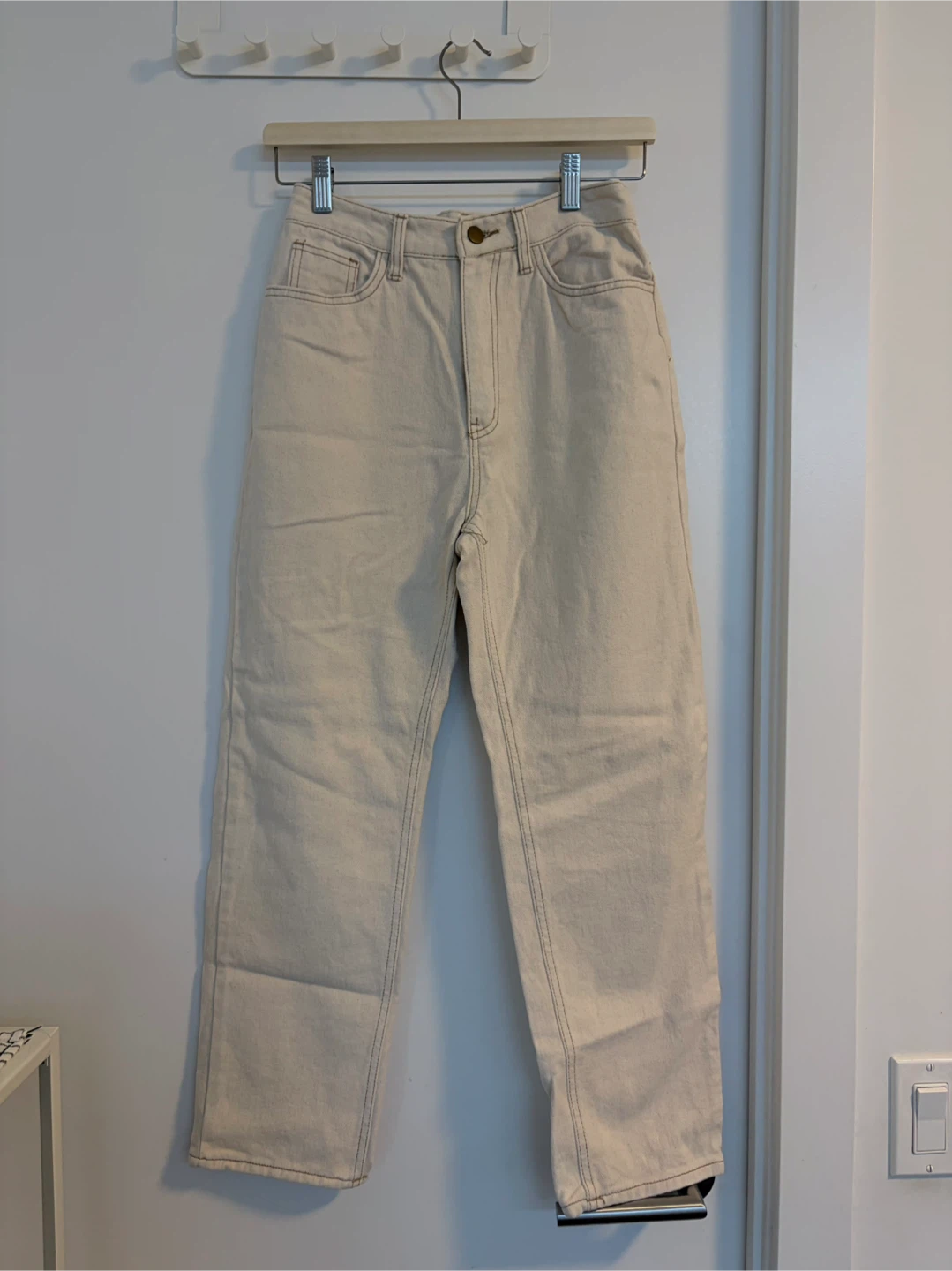 Cream Coloured Denim Jeans - Size 4
